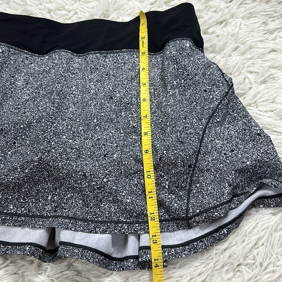 Lululemon Circuit Breaker Skirt II (Tall) 15" Luminesce Splatter White Black - Picture 2 of 8